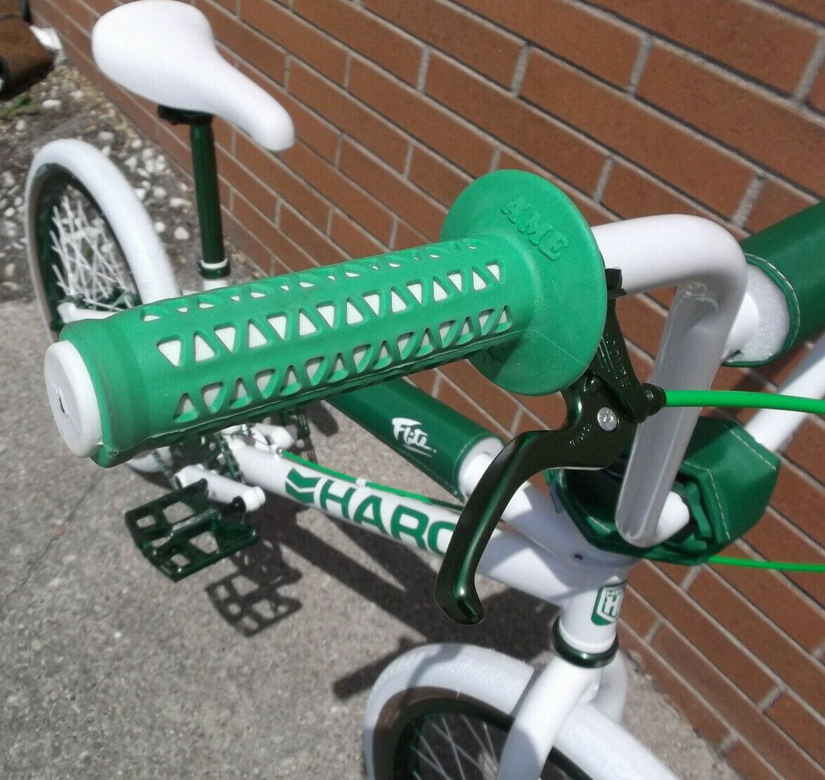 Custom mid school Haro BMX profile tnt Halo Shadow Conspiracy Old School BMX